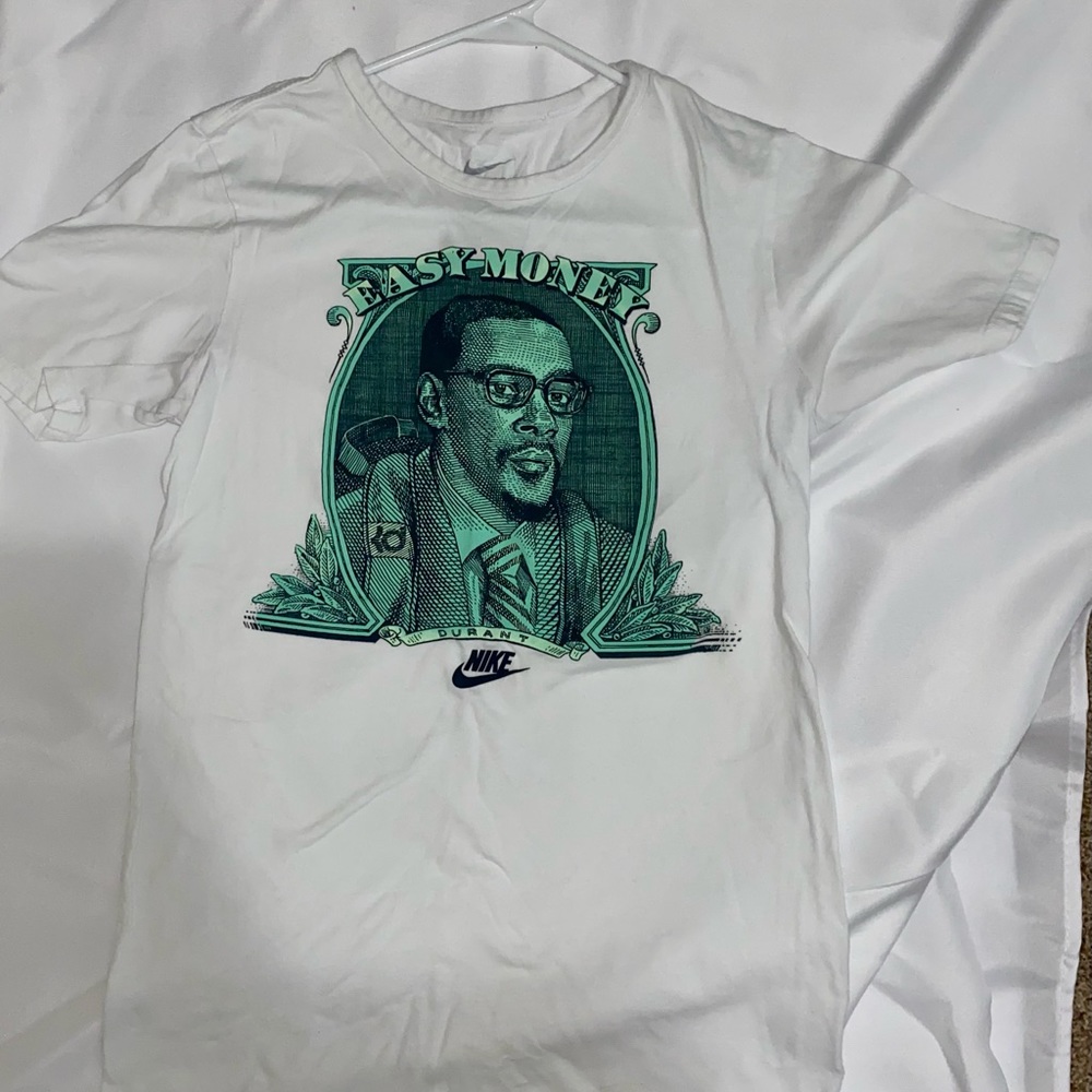 Nike Easy Money T-Shirt